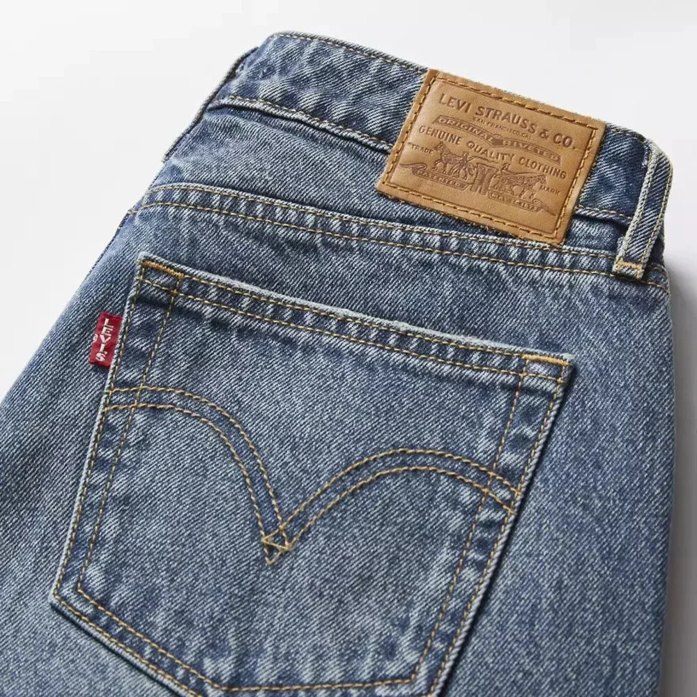 NWT Levi's Premium Women's Low Loose Jeans W27/28 - Picture 7 of 15